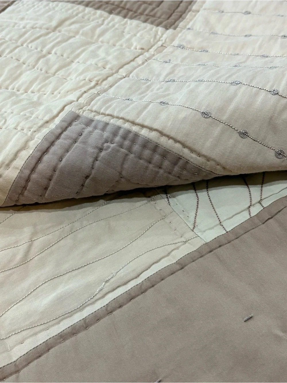 Vtg 90s Patchwork Appliqué Quilt King/CK Pick Stitch Comforter 112x95 Pink Brick